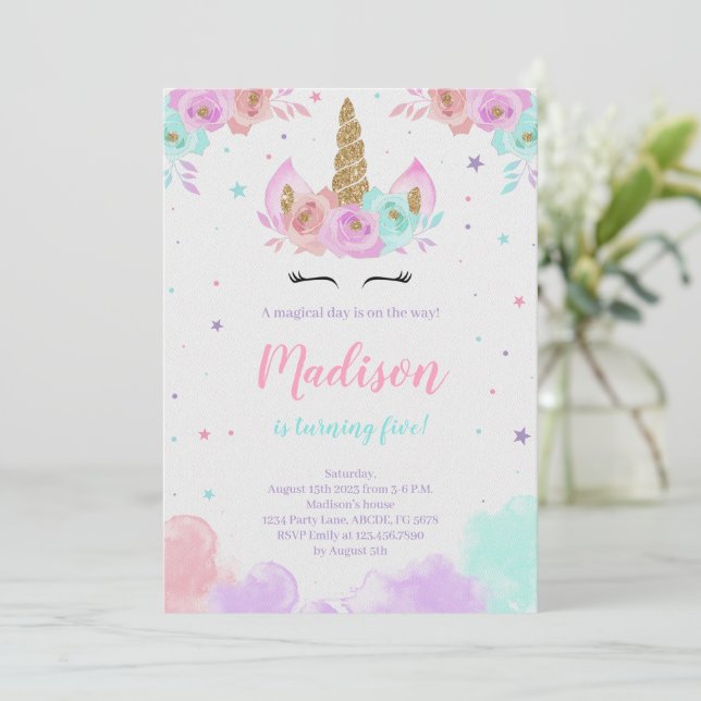 Cute Unicorn Birthday Floral Magical Unicorn  Invitation (Standing Front)