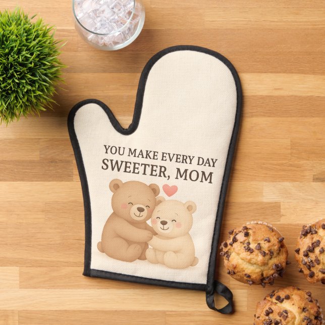 Cute Valentine’s Day Bear Oven Mitt for Mom  (Top down)