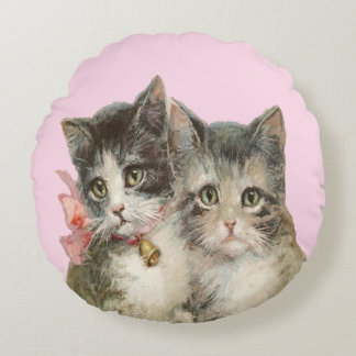 Cute Vintage Cat Kitten Round Pillow