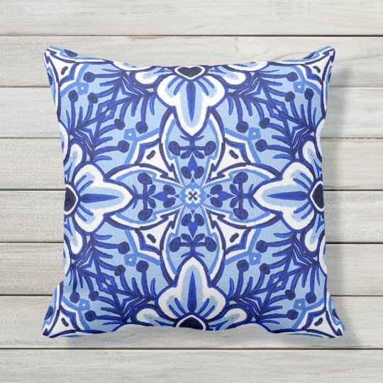 Cute Vintage Dutch Delft Blue Floral Pattern Throw Pillow ...