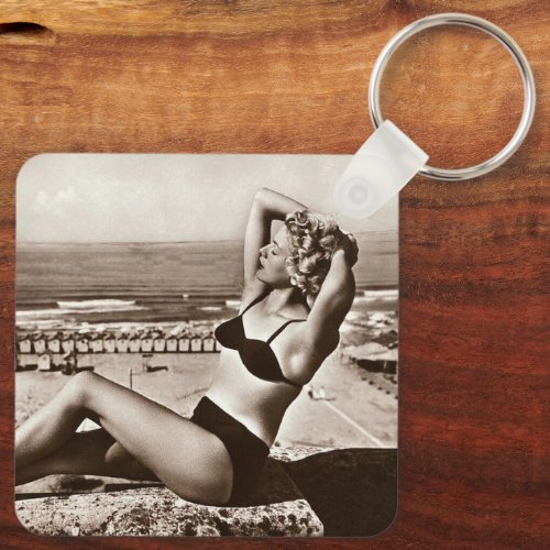 Cute Vintage Pin Up Girl Photo Keychain