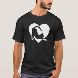 Cute Vintage Who Loves Cats Black Cat White Heart T-Shirt