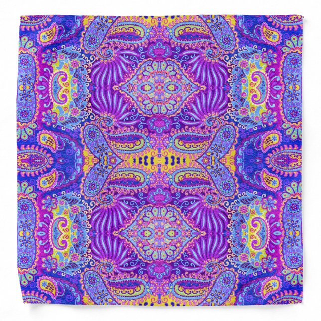 Cute violet paisley pattern bandana (Front)
