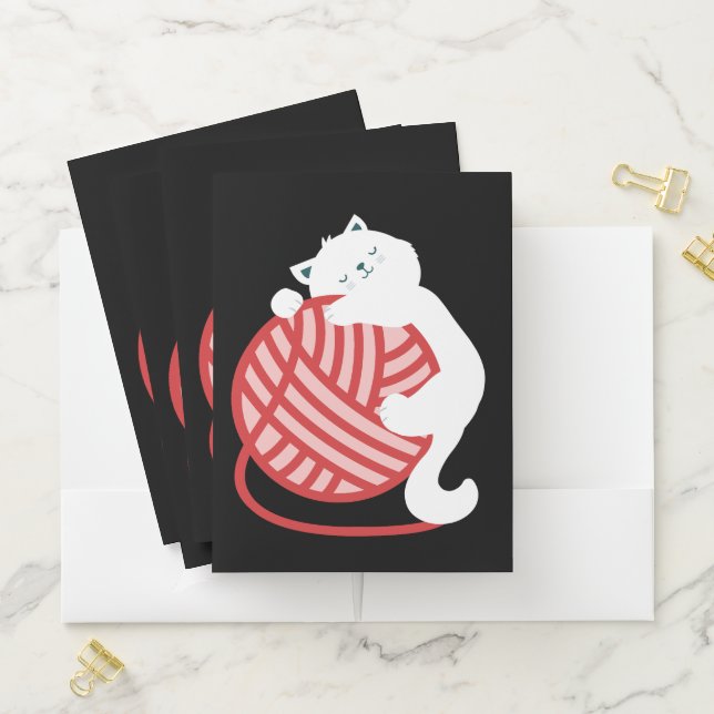 Cute white cat with yarn ball pocket folder (In Situ)