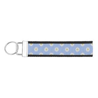 Cute White Flower Daisies Over Sky Blue Wrist Keychain
