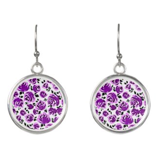 Cute white violet roses patterns