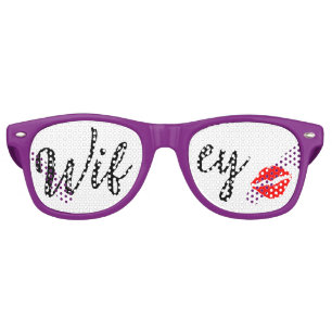 CUTE! 😎 Wifey Sunglasses – Fun Kiss Lips Lens