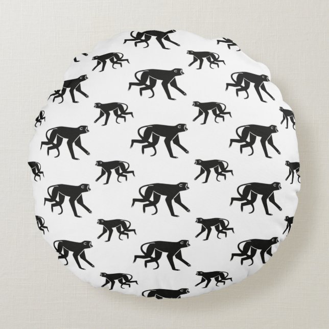 Cute Wild Animals Pattern Round Pillow (Front)