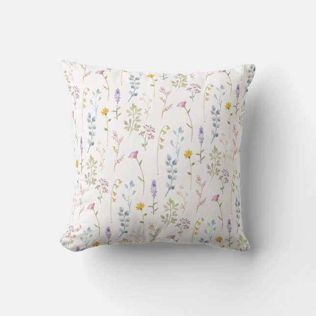 Cute Wildflower Pattern  Throw Pillow (Front)