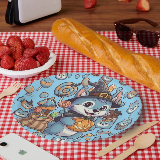 Cute Wolf with Spooky Candy For Halloween Paper Plates (Picnic)