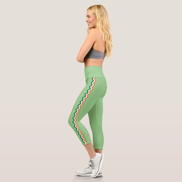 The color of leggings you need right now | Cella Jane | Outfits with  leggings, Athleisure outfits, Gym clothes women