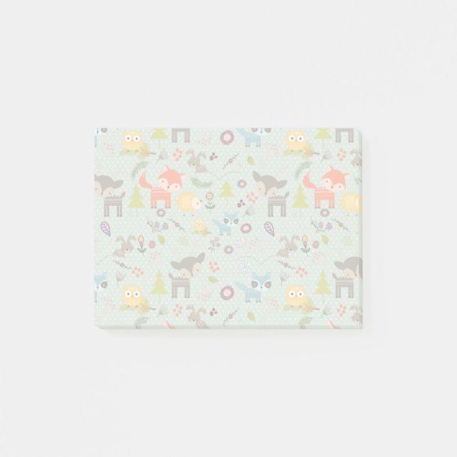 Cute Woodland Animals Illustrated Pattern Post-it Notes (Front)