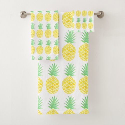 Cute Yellow and Green Watercolor Pineapple Pattern Bath Towel Set