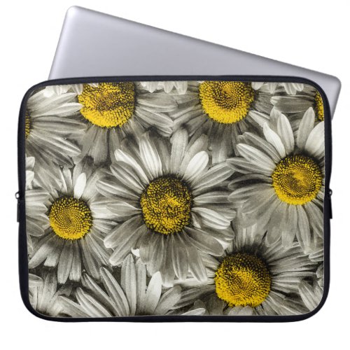 Cute yellow and white daisy design laptop sleeve