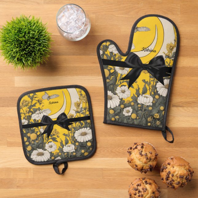 Cute Yellow Black Bow Easter Oven Mitt & Pot Holder Set (Top Down)