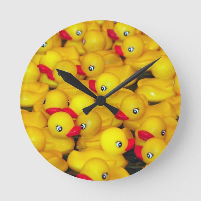 Cute yellow rubber duckies round clock (Front)
