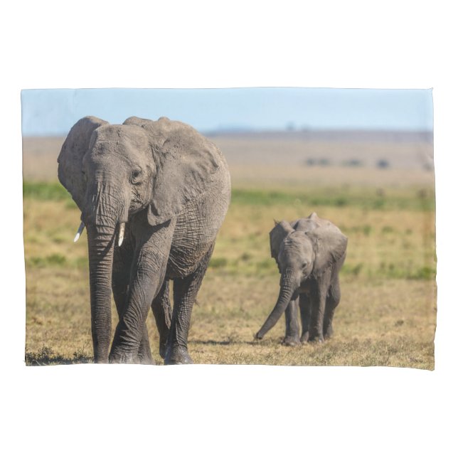 Cutest Baby Animals | Elephant Mother & Baby Pillow Case (Front)