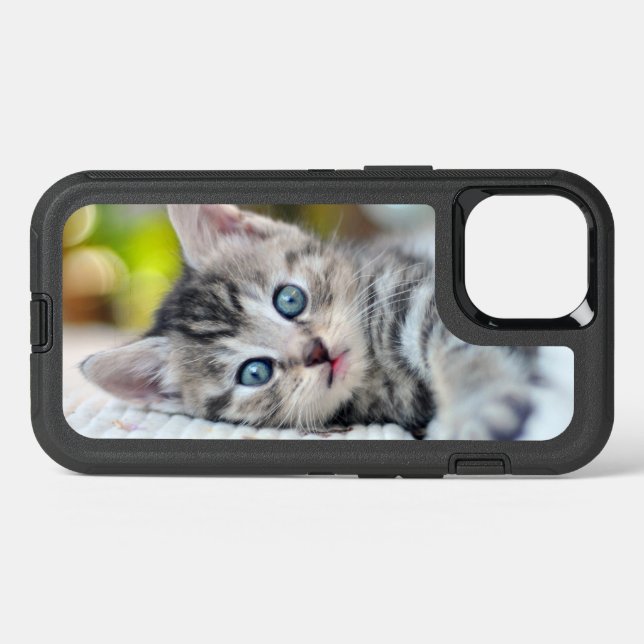Cutest Baby Animals | Kitten With Blue Eyes Otterbox iPhone Case (Back Horizontal)