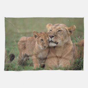 Cutest Baby Animals   Lion Cub & Mother Kitchen Towel
