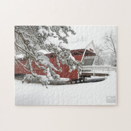 Cutler_Donahoe Covered Bridge in Winterset Iowa Jigsaw Puzzle