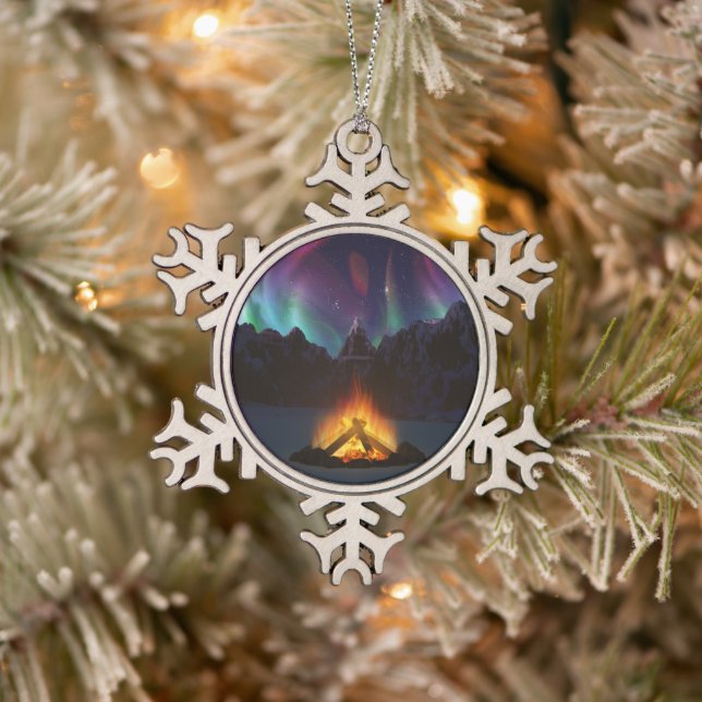 Cwm Aurora Christmas Ornament (Tree)
