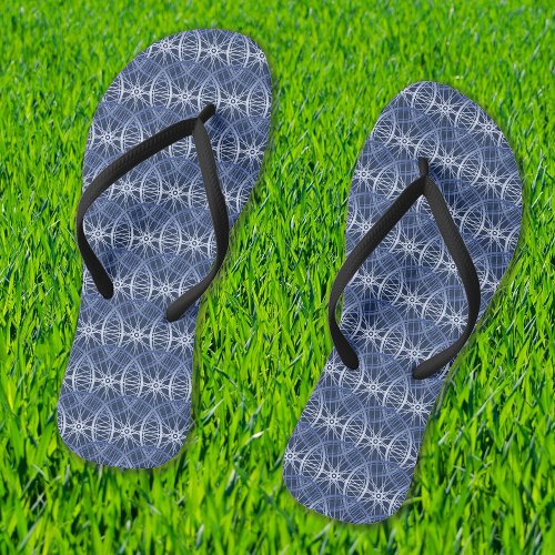 Cycle wheel blue pattern flip flops