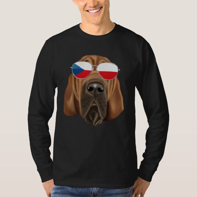 Czech Flag Bloodhound Dog Czech Republic Pocket T-Shirt (Front)