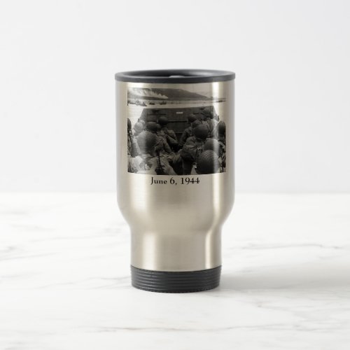 D_Day Soldiers In A Higgins Boat Travel Mug