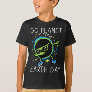 Dab Earth Solar Eclipse Go Planet Its Your Earth D T-Shirt