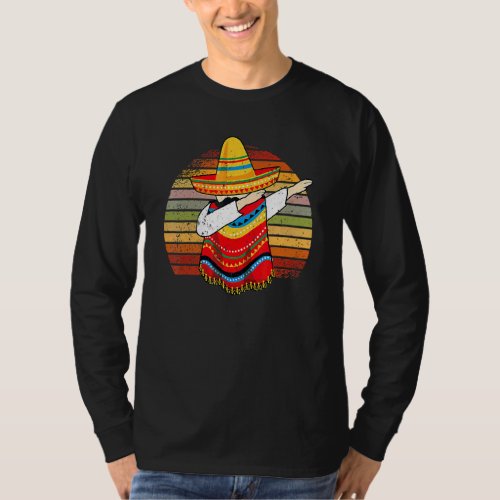 Dabbing Mexican Poncho Cinco De Mayo Fiesta Sombre T_Shirt