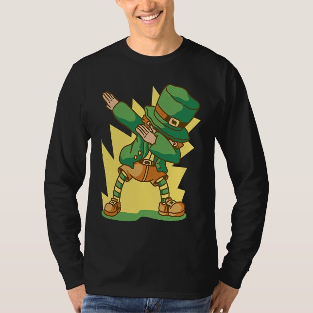 Dabbing St Patricks Day man T-Shirt (Front)