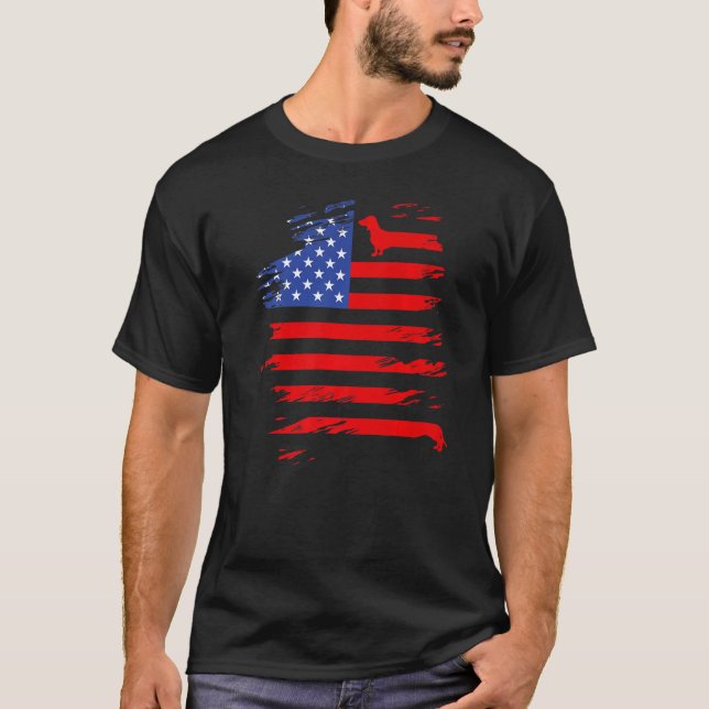 Dachshund And America Flag Patriotic Weiner Dog T-Shirt (Front)