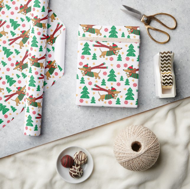 Dachshund Christmas Wrapping Paper (Crafts)