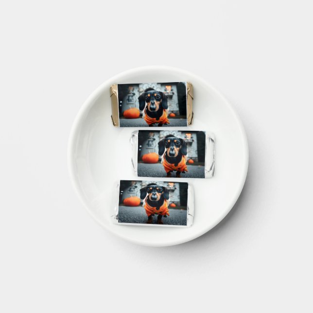 Dachshund Halloween Hershey's Miniatures (Plate)