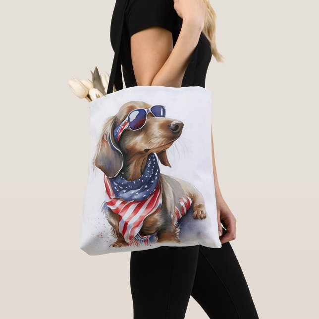 DACHSHUND JULY 4TH TOTE BAG (Close Up)