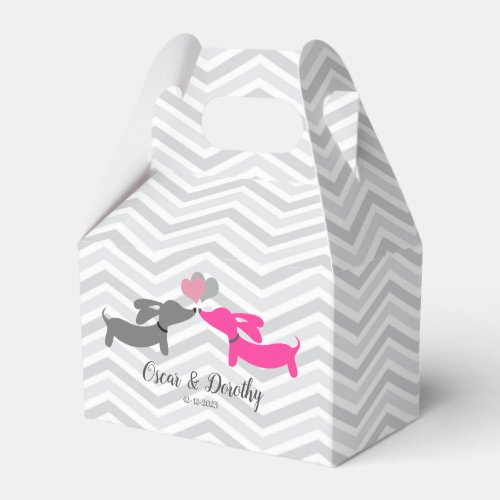 Dachshund Love Wedding Personalized Favor Boxes 