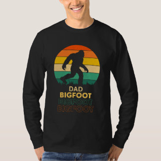 Dad Bigfoot design T-Shirt