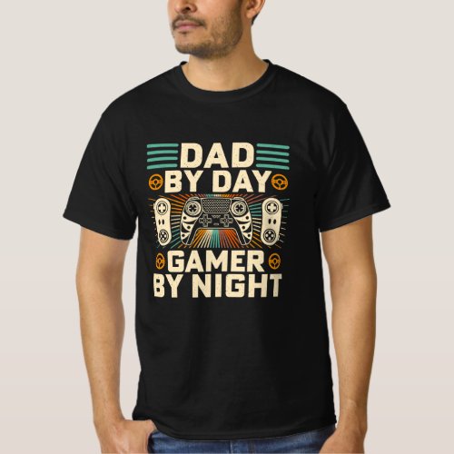 Dad by day gamer by night vivid vintage T_Shirt