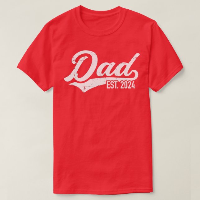 Dad est 2024 pregnancy announcement T-Shirt (Design Front)
