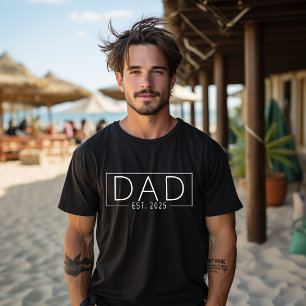 Dad Est 2025 Logo Father 2025 loading New Dad 2025 T-Shirt