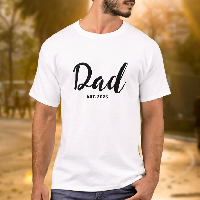 Dad Established New Dad Gift  T-Shirt (Creator Uploaded)
