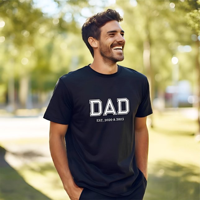 Dad Established Simple Modern Typography Black T-Shirt (Modern Dad Established bold white college-style typography design. Perfect for Fathers Day!)