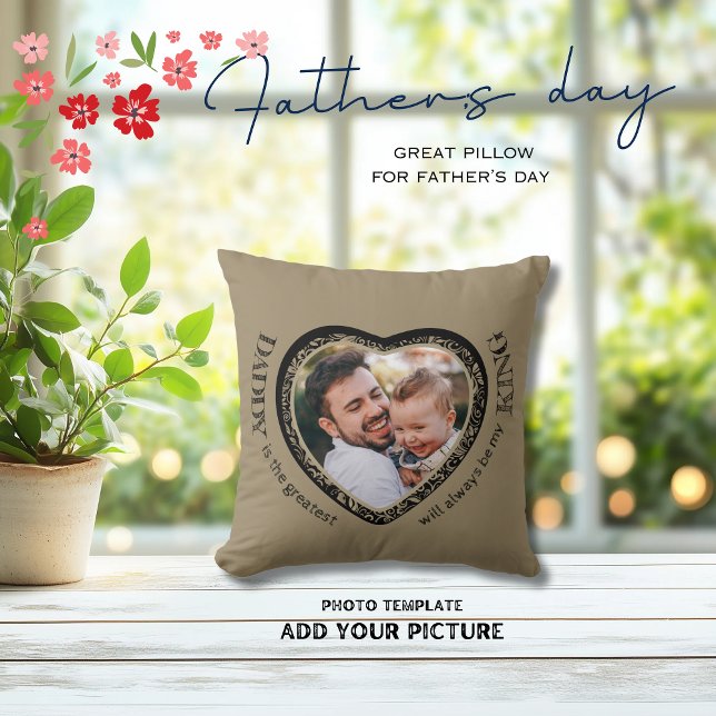 Daddy Photo Heart Shape Throw Pillow (Daddy Photo Heart Shape Throw Pillow)