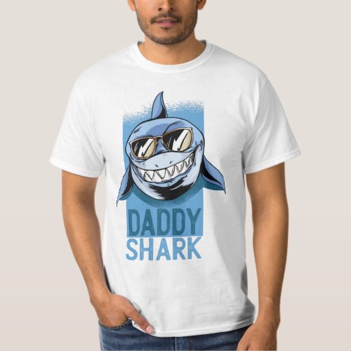 Daddy shark fathers day T_Shirt