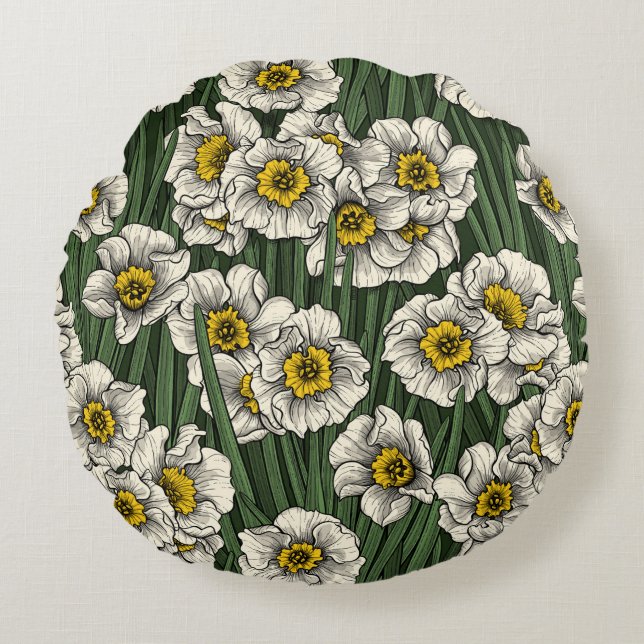 Daffodil garden round pillow (Front)