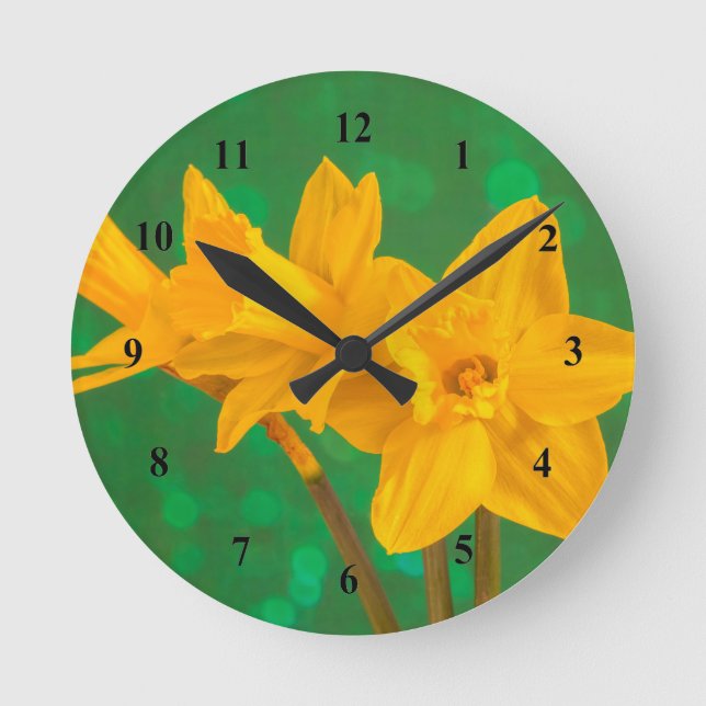 Daffodils Round Clock (Front)