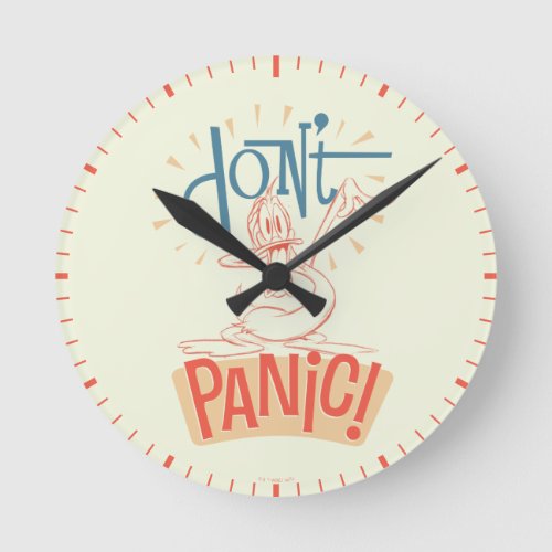 DAFFY DUCKâ  Dont Panic Round Clock
