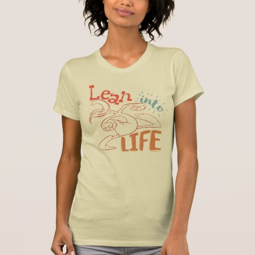 DAFFY DUCK  Lean into Life T_Shirt