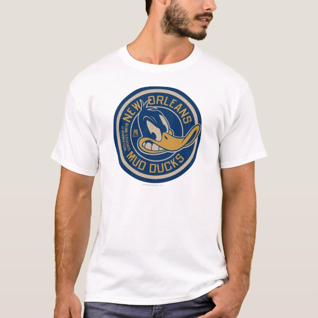 DAFFY DUCK™ Mud Ducks Round Logo T-Shirt (Front)