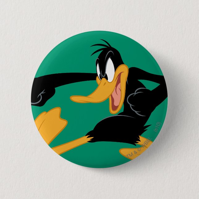 DAFFY DUCK™ Swinging a Punch Button (Front)